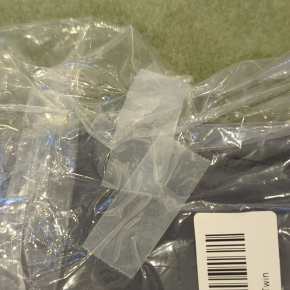 NWT Quince Bamboo Sheet Set - Twin - Picture 3 of 4